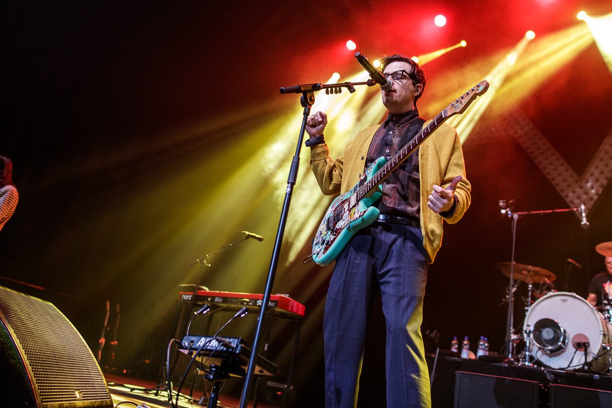 Weezer – Beverly Hills in town: Rivers Cuomo und Gang! – Rivers.