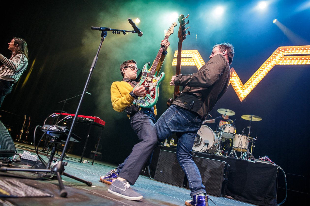Weezer – Beverly Hills in town: Rivers Cuomo und Gang! – Rock'n'rolling.