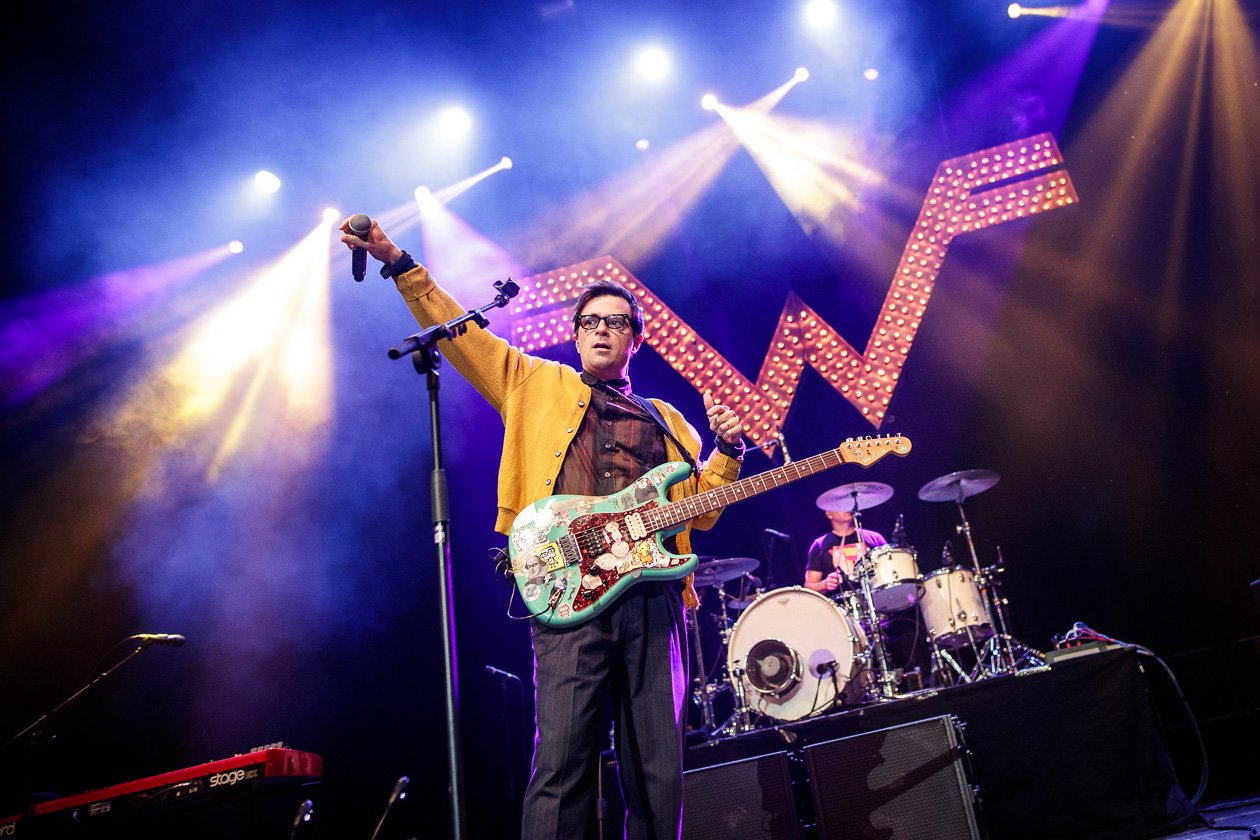 Weezer – Beverly Hills in town: Rivers Cuomo und Gang! – The W!