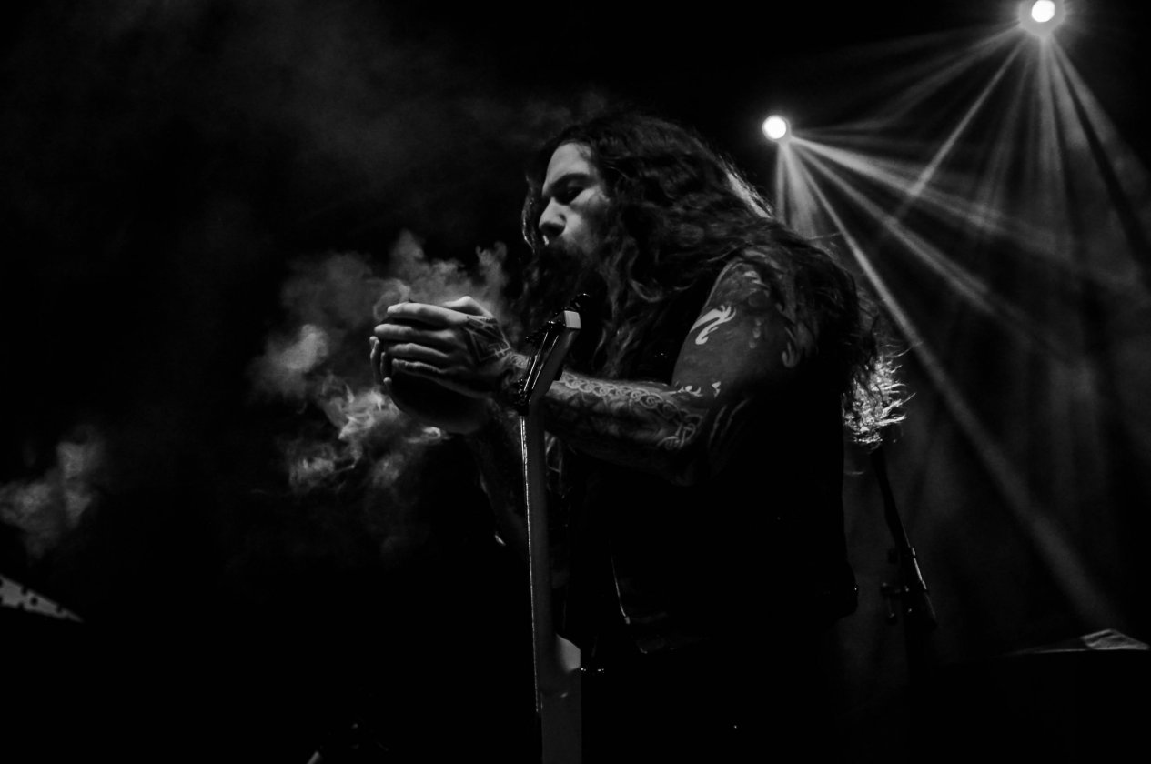 Wolves In The Throne Room – Mit Behemoth auf "Ecclesia Diabolica Evropa"-Tournee. – Weihrauch.