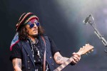 Rock-Supergroup: Johnny Depp, Alice Cooper, Joe Berry und Band., Berlin, Zitadelle Spandau, 2023 | © laut.de (Fotograf: Gina Wetzler)