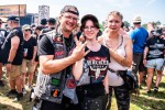 27 Grad und Kaiserwetter: Schon bei den Firefighters ist die Hölle los., Wacken, 2024 | © laut.de (Fotograf: Désirée Pezzetta)