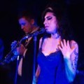 Amy Winehouse - Sängerin trifft Scheidungsanwalt