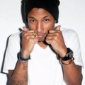 Pharrell Williams - Videoauftritt in "Move That Dope"