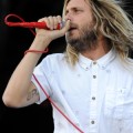 Awolnation - Tanz-Clip zu "Hollow Moon (Bad Wolf)"