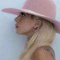 Lady Gaga - Sängerin verschiebt Europa-Konzerte