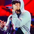 Logic & Eminem - Wettspitten bei "Homicide"