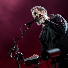Serj Tankian.