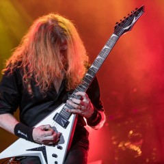 Megadeth.