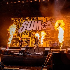 Sum 41.