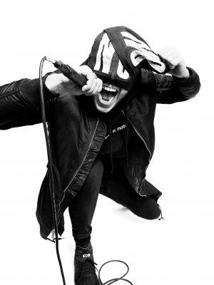 The Bloody Beetroots & Jay Buchanan: Video zu "Nothing But Love"